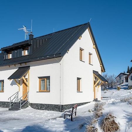 Apartman Cubik Bozi Dar Exterior foto